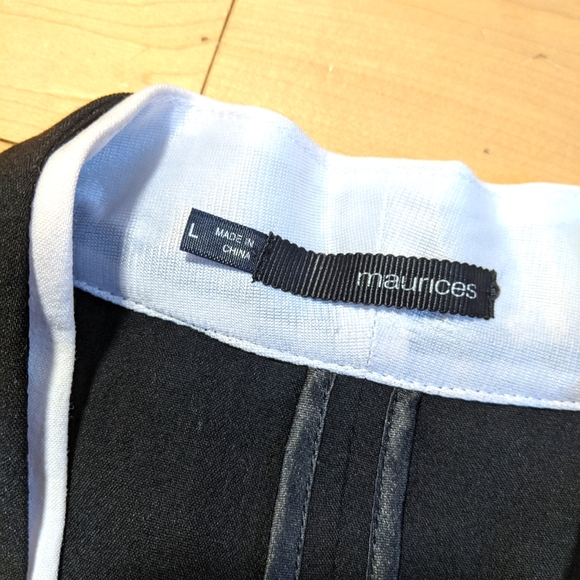 🌟Host Pick!🌟Monochrome Blazer - Picture 3 of 8